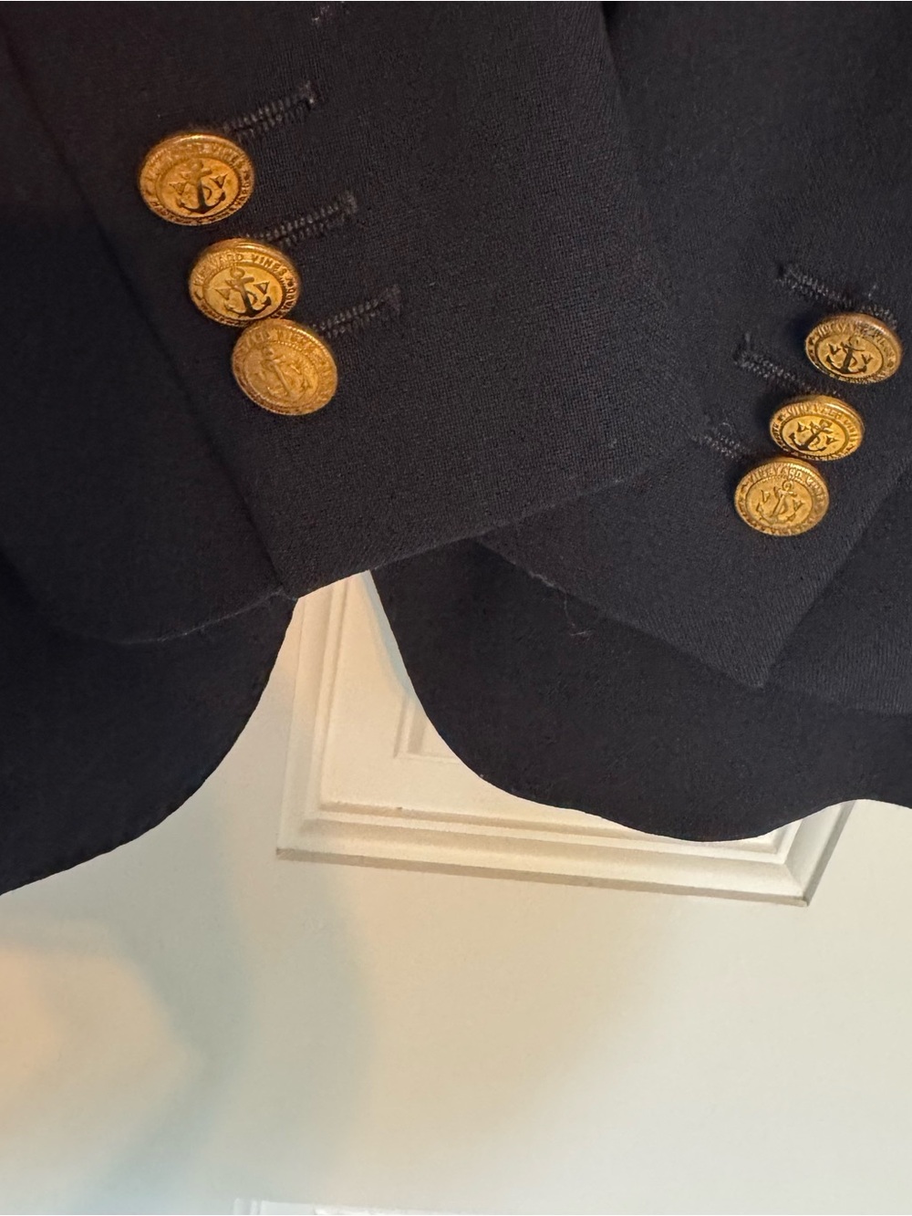 Vineyard Vines Kids' Classic Blazer, Navy size 10 anchor gold buttons 100% wool - Picture 4 of 8